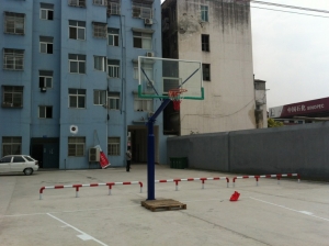 210圓管籃球架